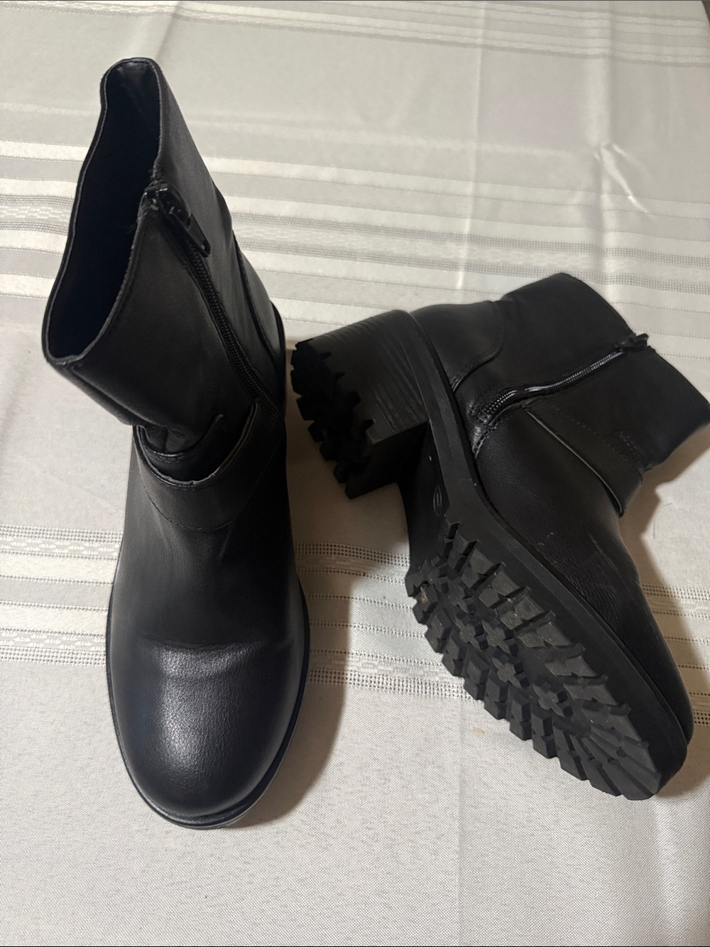 Women's Black Faux Leather Zip Ankle Boots